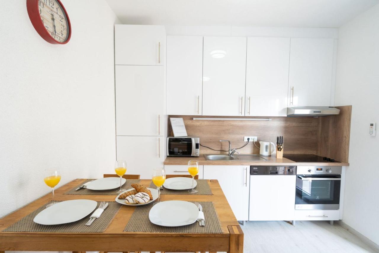 Seaview Relaxation Apartment โปดสตรานา ภายนอก รูปภาพ